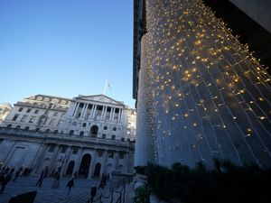 Supporting image for story: Chancellor’s Budget to help bring down inflation from spring, say Bank officials