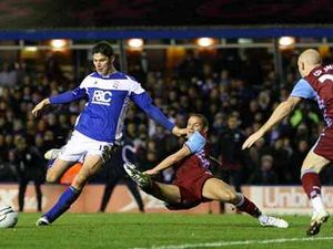 Supporting image for story: Birmingham 2 Villa 1