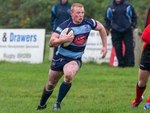 Supporting image for story: DK dig deep to bag win and hit the top