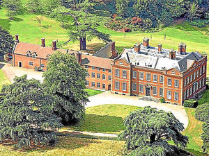 Supporting image for story: Road closure near Bridgnorth for repairs to cliff