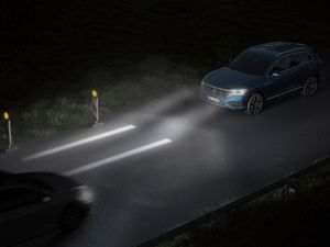 Supporting image for story: Volkswagen developing ‘interactive’ technology for car lights