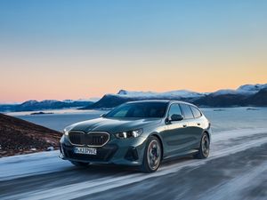Supporting image for story: BMW’s new 5 Series Touring arrives with electric variant for the first time