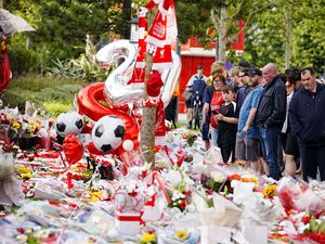 Supporting image for story: Mourners to gather in Portugal for wake of former Wolves player Diogo Jota