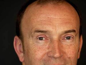 Supporting image for story: Play plots the path of Charles Darwin