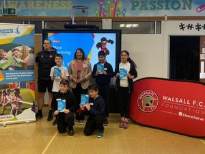 Supporting image for story: Walsall South MP praises pupils for living active lifestyles at local school