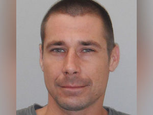 Supporting image for story: Shropshire family woken by burglar in home