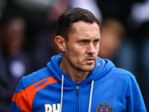 Supporting image for story: Paul Hurst is frustrated at Shrewsbury Town players that are staying put
