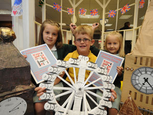 Supporting image for story: School project on London