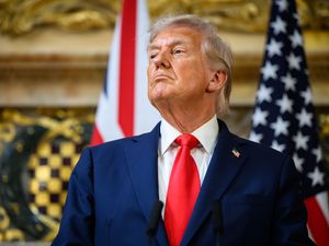 Supporting image for story: Politicians criticise Trump’s plan to hit UK with tariffs over Greenland