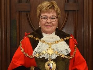 Supporting image for story: Walsall mayor suspended over WhatsApp post did not breach code of conduct, investigation finds 

 