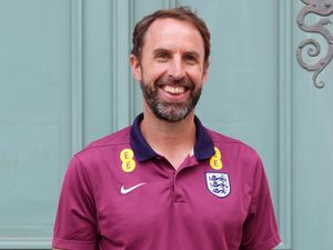 Supporting image for story: Award-winning Dear England play to embark on 16-venue tour