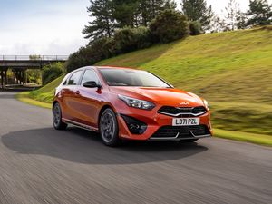 Supporting image for story: Kia releases prices and specs for updated Ceed