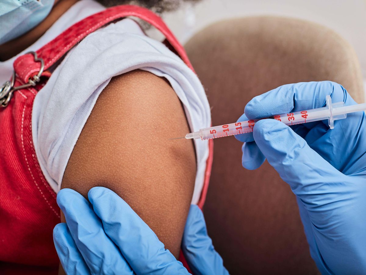 Health officials in vaccination plea amid rise in meningitis cases