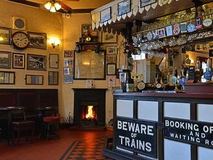 Supporting image for story: One of Wolverhampton oldest pubs named among cosiest in UK
