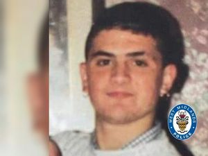 Supporting image for story: Murder accused had 'quarrelled' with alleged victim over drugs but 'nothing physical', court told