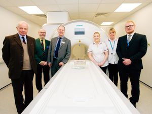 Supporting image for story: New £1 million MRI scanner unveiled at Shrewsbury Hospital