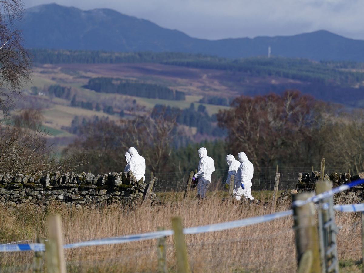 Constable challenged on &lsquo;glaring mistake&rsquo; after shotgun death, murder trial told