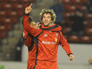 Supporting image for story: Saddlers hand new deal to Will Grigg