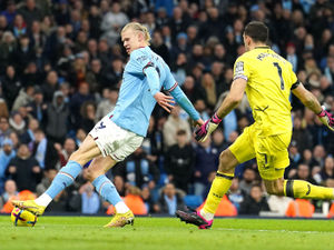 Supporting image for story: Manchester City 3 Aston Villa 1 - Report 