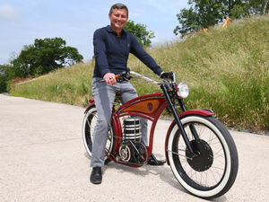 Supporting image for story: Shropshire entrepreneur gets on his bike to offer solution to congested cities