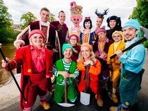 Supporting image for story: Tickets being snapped up for Shrewsbury's Snow White panto