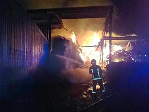 Supporting image for story: Firefighters tackle barn blaze at farm near Shrewsbury