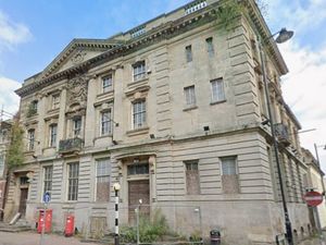 Supporting image for story: Eyesore historic building in Dudley town centre may be demolished, councillor warns