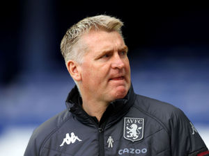 Supporting image for story: Dean Smith happy to tweak Aston Villa tactics