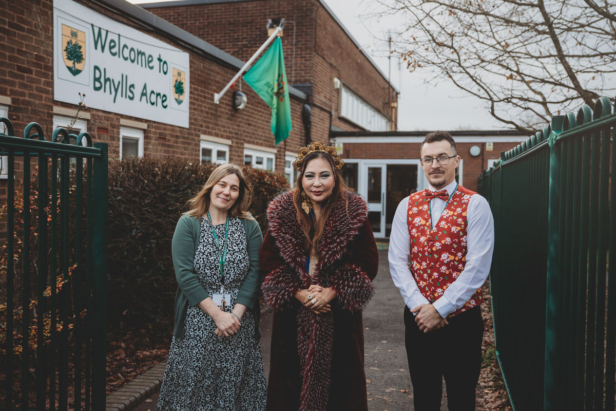 Global humanitarian leader engages Wolverhampton pupils in first UK school visit