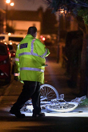 The bike was left damaged on the pavement. Photo: SnapperSK