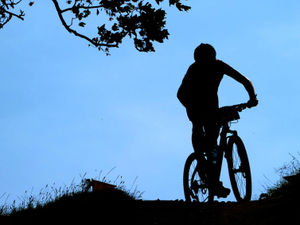 Supporting image for story: Man cleared over mountain bike race spectator death