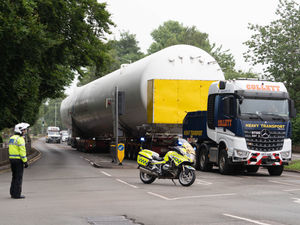Supporting image for story: Delays as giant oxygen tank makes its way across Staffordshire 