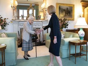Supporting image for story: Live: Liz Truss becomes Prime Minister after audience with Queen