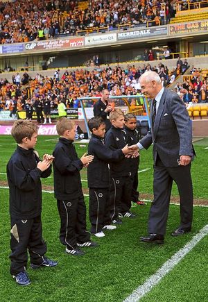 Finlayson meets young players in 2010