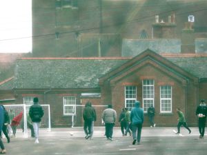 Supporting image for story: Use of barracks to house asylum seekers could be extended despite virus outbreak