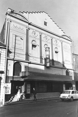 Star Bingo, Bilston Street, Wolverhampton. Formerly the Clifton Cinema, the Star Associated company was due to be taken over by British Lion in November 1971.