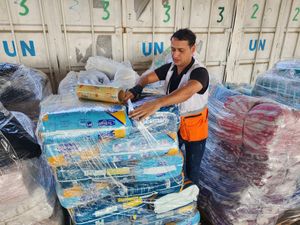 Supporting image for story: What could Israel’s legislation on UN aid agency mean for Gaza?