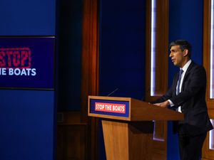 Supporting image for story: Trade union legal action will not delay Rwanda flights, says Downing Street