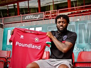Supporting image for story: Aramide Oteh backed to provide Walsall with 'something different'