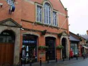 Supporting image for story: Crunch hits hall revamp