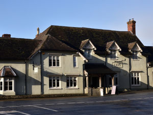Supporting image for story: Food Review: Lion’s share of a festive feast at The Lion, Leintwardine