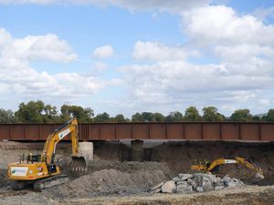 Supporting image for story: What is the impact of cutting HS2 north of Birmingham?