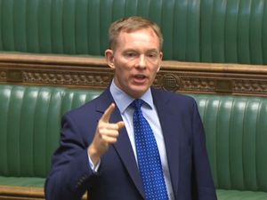 Supporting image for story: No 10 efforts to save Johnson are illegal, Commons standards chairman claims