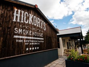 Supporting image for story: Hickory's Smokehouse on the way to Shropshire