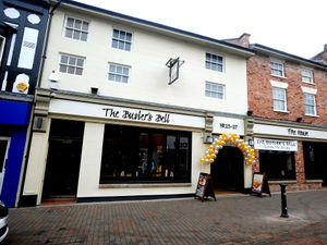 Supporting image for story: More than £250,000 spent on Stafford pub renovation which is creating 35 jobs