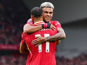 Supporting image for story: Luis Diaz and Mohamed Salah on target as Arne Slot’s Liverpool topple Brentford