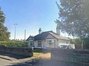 Supporting image for story: One bungalow in Wellington set to replaced by two in demolition plan