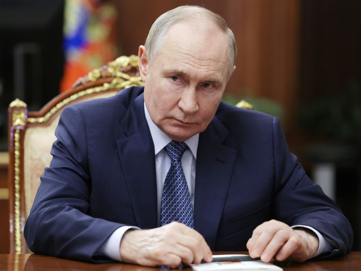 US envoy meets Putin ahead of Trump&rsquo;s deadline on Ukraine war