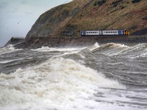 Supporting image for story: London Eye and Legoland among attractions closing because of Storm Eunice