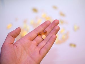 Supporting image for story: Taking multivitamins regularly is not linked to a lower risk of death – study